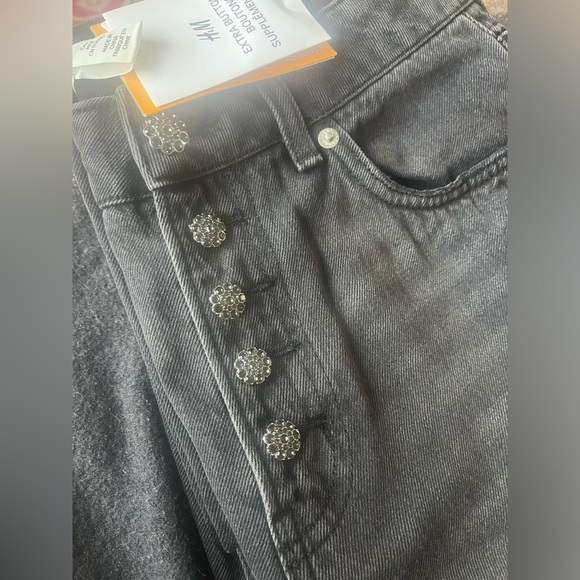 H&M Straight High Jeans - Picture 9 of 9